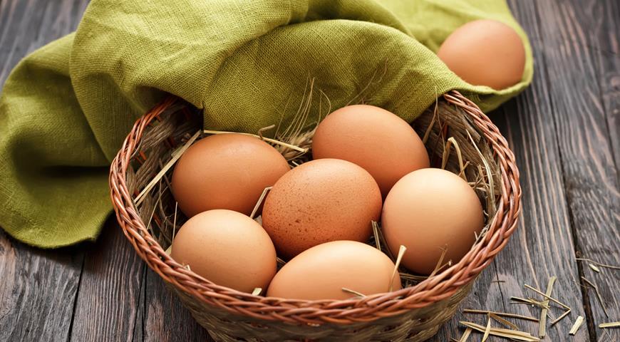 как определить свежие ли яйца